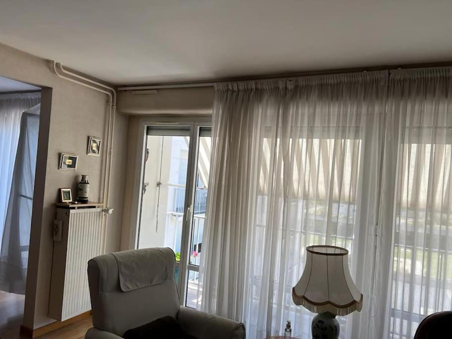 Tours, Repos Paisible En Bord De Cher Экстерьер фото